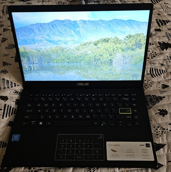 ASUS - 14.0" Laptop - Intel Celeron N4020-4GB Memory - 64GB eMMC E410MA-BLACK - Picture 3 of 4